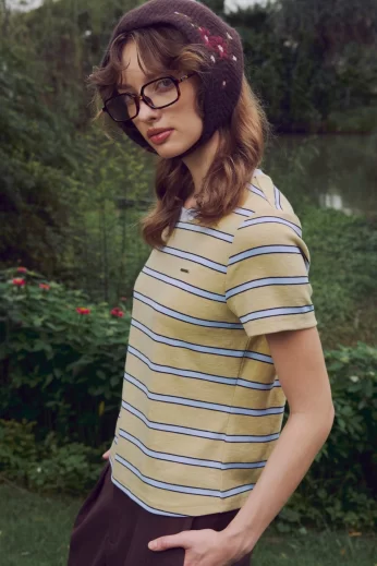 Taro Striped Tee เสื้อยืดแขนสั้นลายทาง