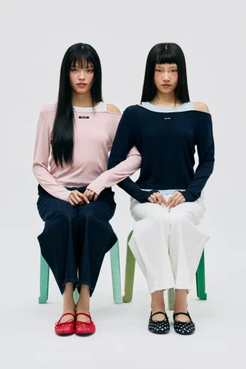 Yujin Long Sleeve Top เสื้อแขนยาวปาดไหล่ 2 เลเยอร์