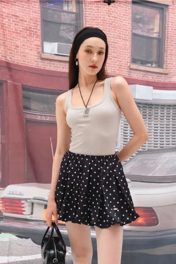 Polka dot balloon skirt กระโปรงบอลลูนลายจุด